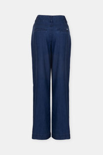 Farmerke Tiffany Production