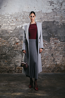 Ženski džemper dugih rukava sa spuštenim ramenima Tiffany Production