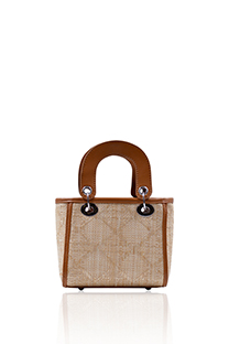 Kontrastna torbica zaobljenih ručki i odvojivim kaišem za nošenje preko tela Tiffany Production