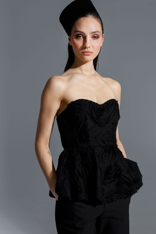 Tiffany Production Top sa izraženom teksturom