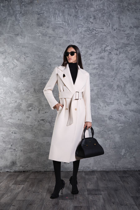 Ženska kožna torba sa ukrasnim kopčanjem Tiffany Production