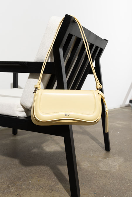 Mala čvrsta torba za rame Tiffany Production