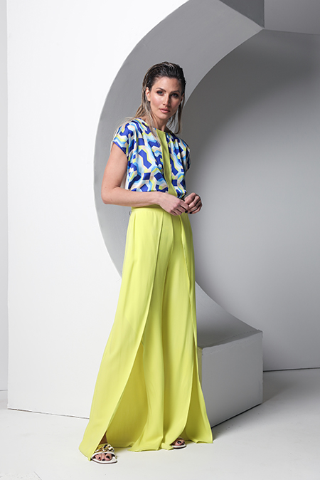 Pantalone širokih nogavica sa preklopom i šlicem u prednjem delu Tiffany Production
